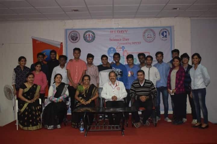 IET DAVV Indore campus in Indore, Madhya Pradesh, India — photo 6