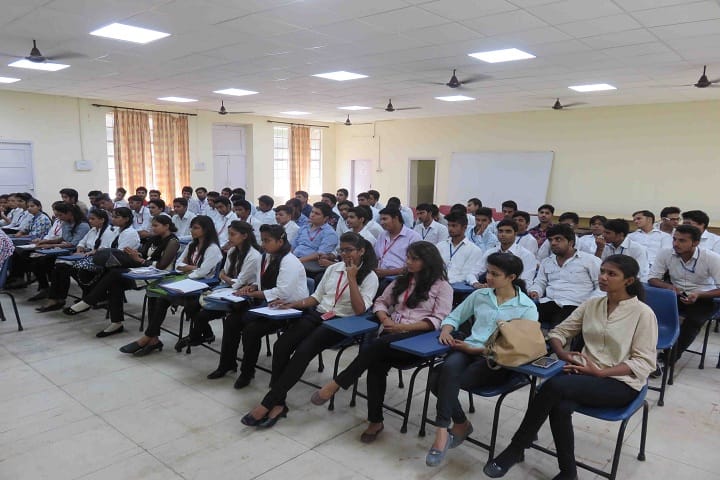 Delhi Technical Campus campus in Bahadurgarh, Haryana, India — photo 2