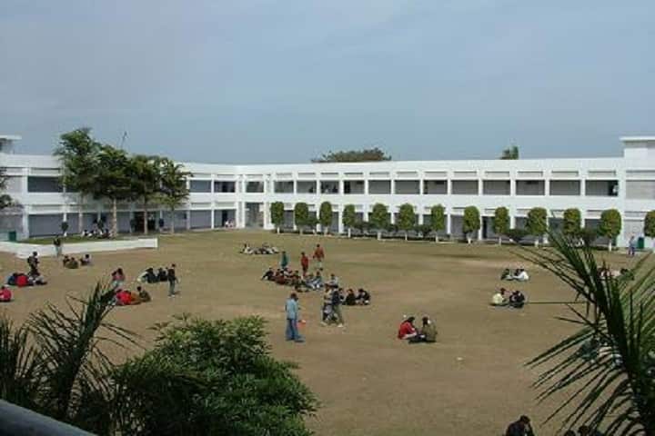 Seth Jai Parkash Polytechnic campus in Yamuna Nagar, Haryana, India — photo 1