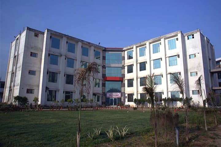 Yamuna Polytechnic For Engineering campus in Yamuna Nagar, Haryana, India — photo 1