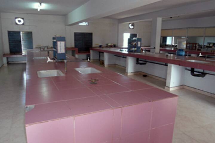 Priyadarshini Institute of Technology and Science campus in Guntur, Andhra Pradesh, India — photo 4
