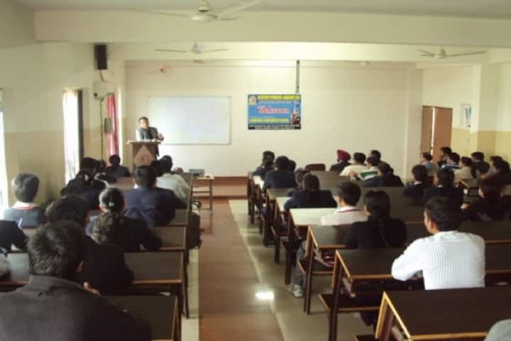 Om Institute of Architecture and Design campus in Hisar, Haryana, India — photo 2