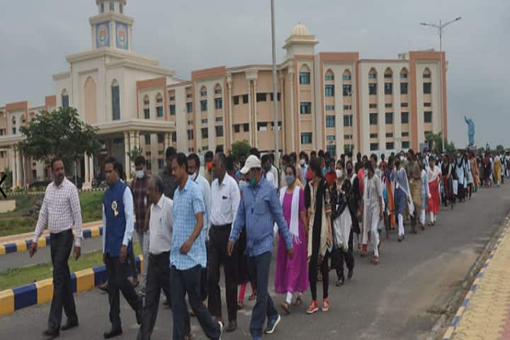 Krishna University College of Engineering and Technology campus in Machilipatnam, Andhra Pradesh, India — photo 2