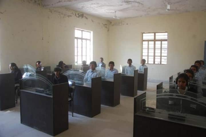 OPJS University campus in Churu, Rajasthan, India — photo 4