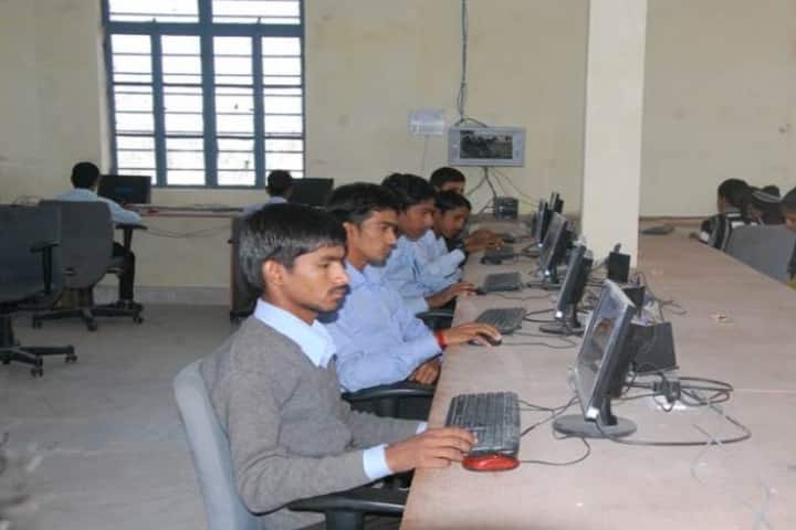 OPJS University campus in Churu, Rajasthan, India — photo 6