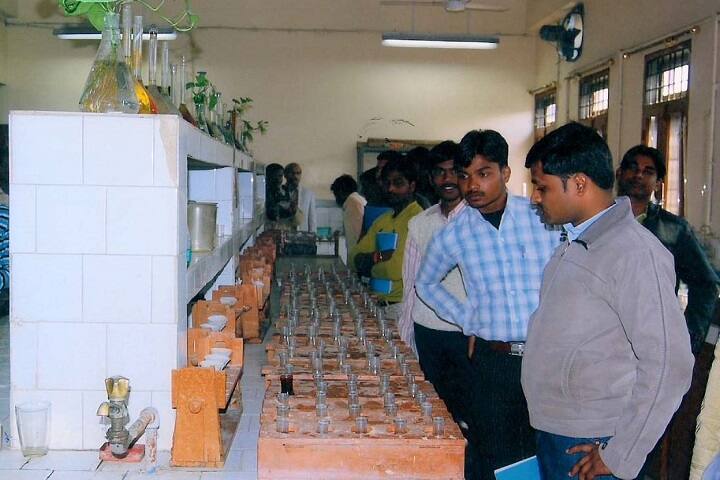 Balram Mahavidyalaya campus in Allahabad, Uttar Pradesh, India — photo 2