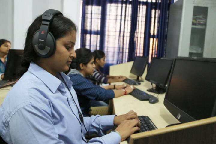 Yaduvanshi College of Engineering and Technology campus in Mahendragarh, Haryana, India — photo 3