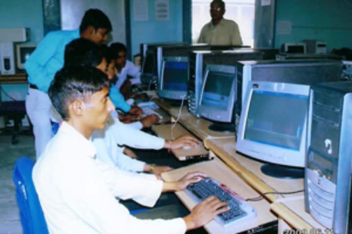 Shree Sai Institute of Engineering and Technology campus in Jhajjar, Haryana, India — photo 3