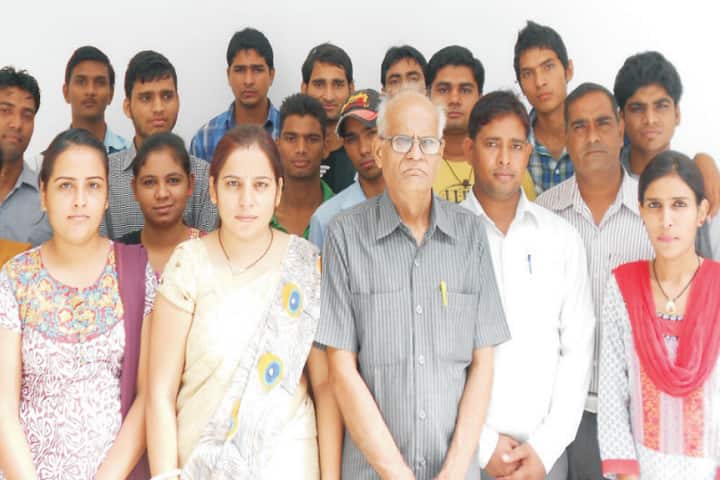 Ishwar Institute of Technology and Research campus in Faridabad, Haryana, India — photo 3