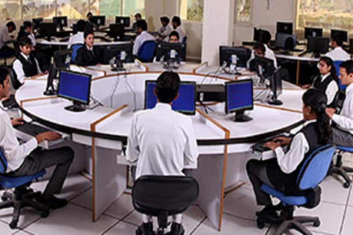 Guru Nanak Institute of Technology campus in Ambala, Haryana, India — photo 3