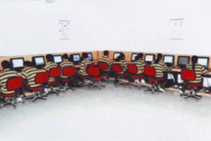Swami Divyanand Polytechnic of Engineering campus in Ambala, Haryana, India — photo 1