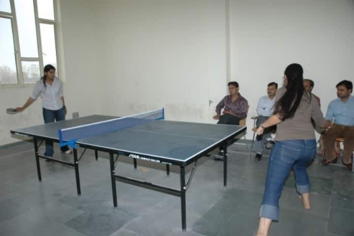 World Institute of Technology campus in Gurgaon, Haryana, India — photo 4