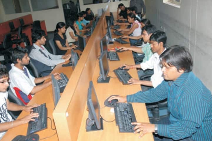 World Institute of Technology campus in Gurgaon, Haryana, India — photo 5