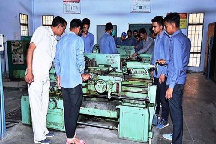 Guru Brahmanand Ji Government Polytechnic campus in Karnal, Haryana, India — photo 5