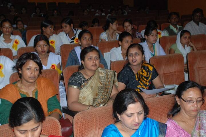 Sri Narayan Girls PG College campus in Unnao, Uttar Pradesh, India — photo 4
