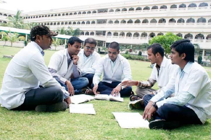 Maharashtra Institute of Physiotherapy campus in Latur, Maharashtra, India — photo 4