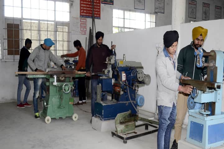 Gyan Sagar Polytechnic College campus in Moga, Punjab, India — photo 5