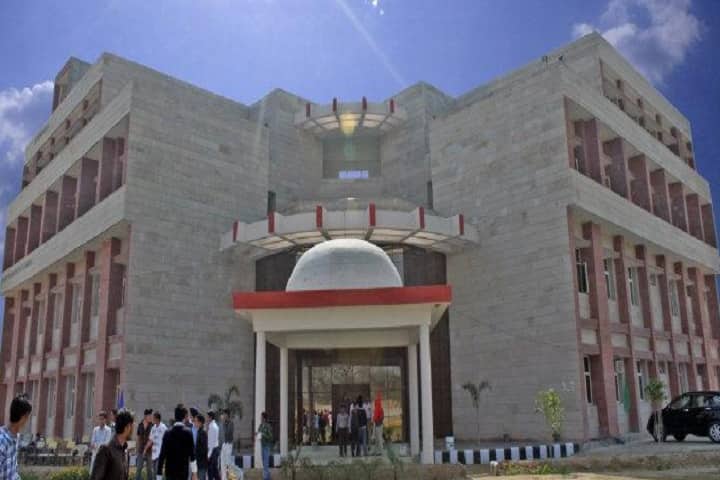 Regional Polytechnic College campus in Bathinda, Punjab, India — photo 1