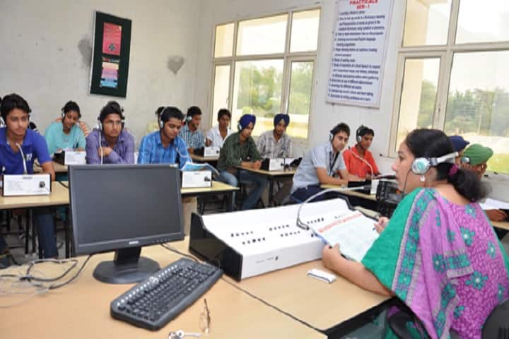 Regional Polytechnic College campus in Bathinda, Punjab, India — photo 3