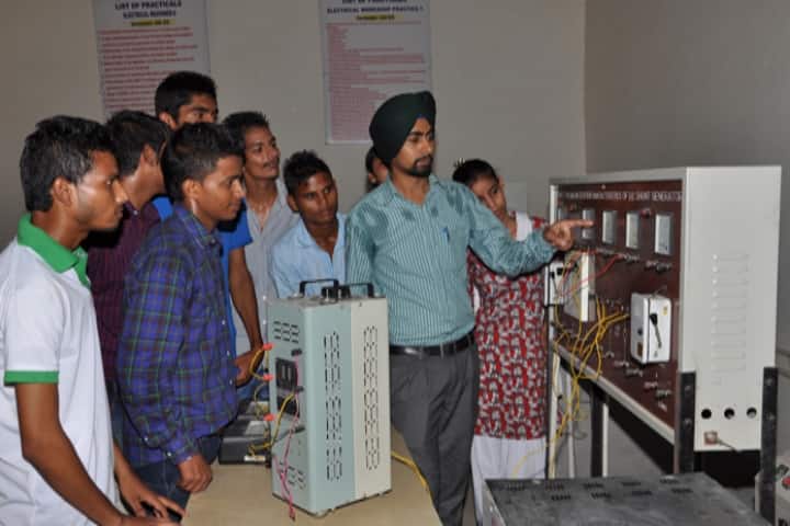 Regional Polytechnic College campus in Bathinda, Punjab, India — photo 4