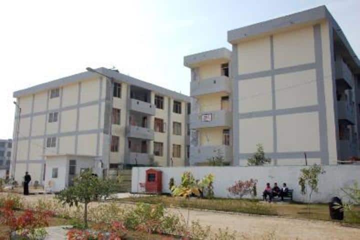 Rayat-Bahra College of Engineering and Nano Technology for Women campus in Hoshiarpur, Punjab, India — photo 2