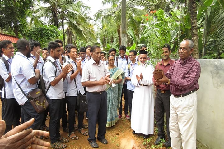 Parumala Mar Gregorios College campus in Kadapra, Kerala, India — photo 2