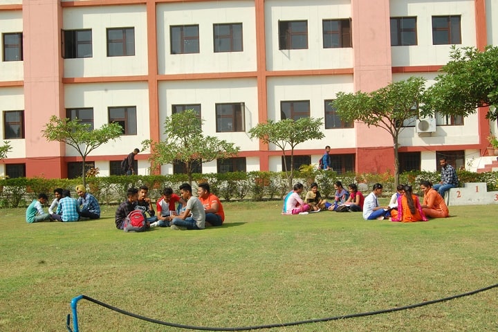 Guru Nanak Polytechnic campus in Jalandhar, Punjab, India — photo 2