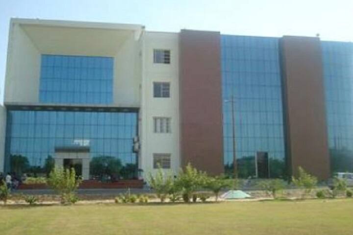 Guru Ram Dass Institute of Engineering and Technology campus in Bathinda, Punjab, India — photo 1