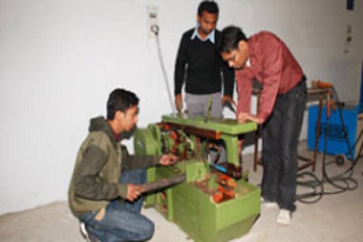 Guru Ram Dass Institute of Engineering and Technology campus in Bathinda, Punjab, India — photo 3