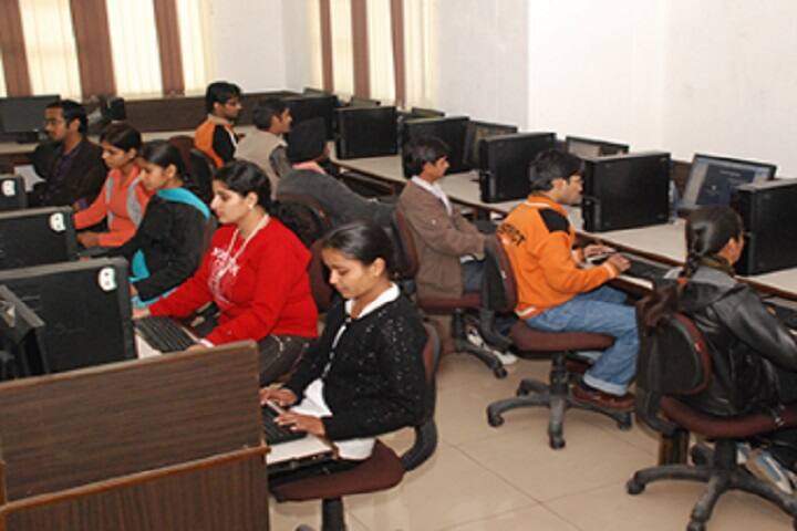 Guru Ram Dass Institute of Engineering and Technology campus in Bathinda, Punjab, India — photo 6
