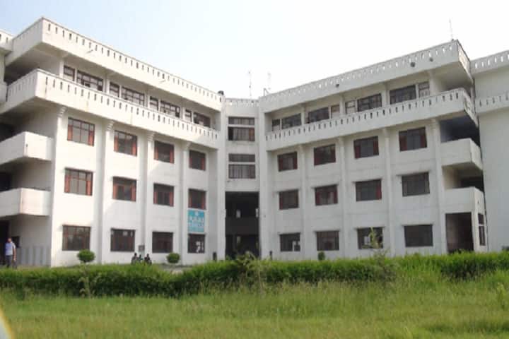 Punjab Polytechnic College campus in Mohali, Punjab, India — photo 1