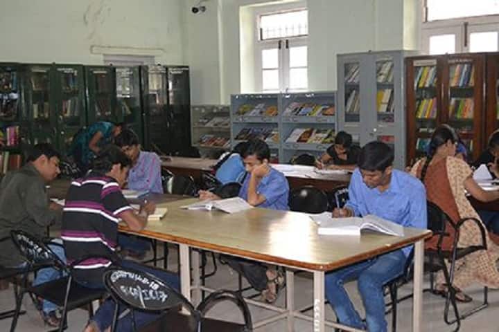 Nrupathunga University campus in Bangalore, Karnataka, India — photo 2