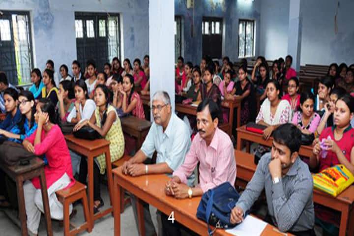 Hiralal Mazumdar Memorial College for Women campus in Kolkata, West Bengal, India — photo 2