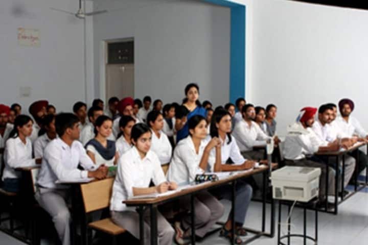 Guru Gobind Singh Polytechnic College campus in Bathinda, Punjab, India — photo 1