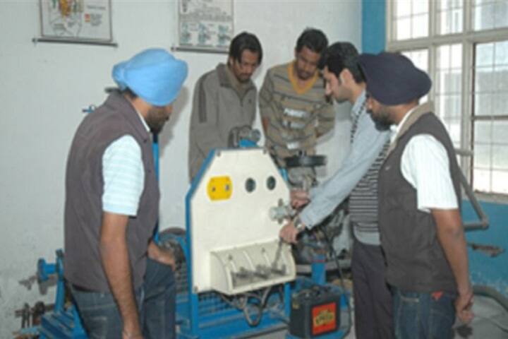 Guru Gobind Singh Polytechnic College campus in Bathinda, Punjab, India — photo 4