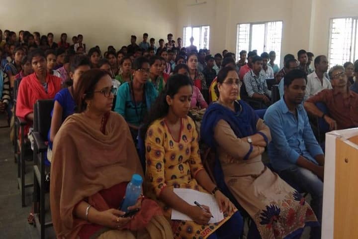 Government Mahamaya College campus in Bilaspur, Chhattisgarh, India — photo 5