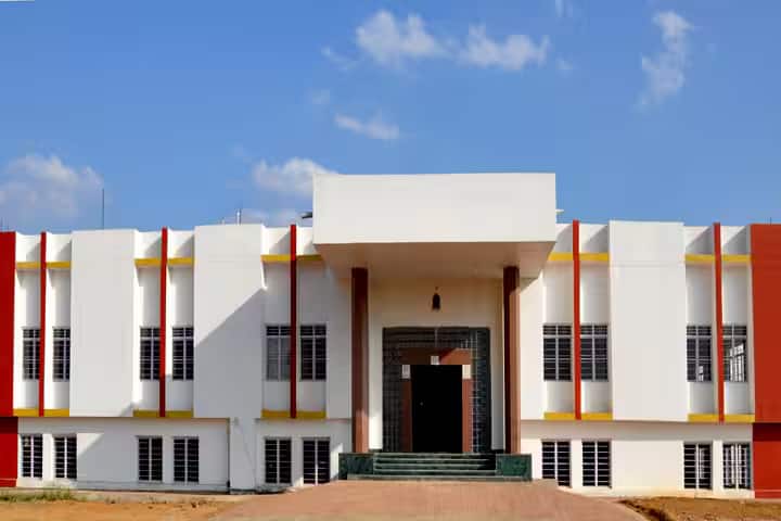 Veena Memorial Degree College campus in Karauli, Rajasthan, India — photo 1