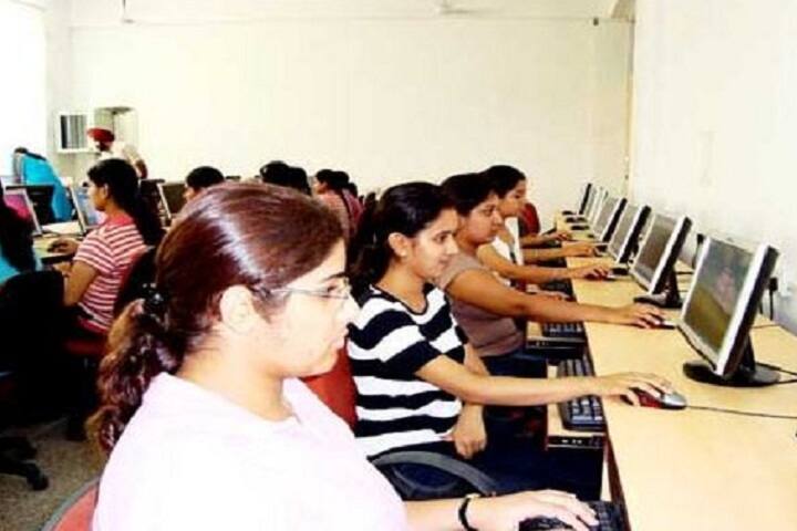 Rayat and Bahra College of Engineering and Biotechnology for Women campus in Mohali, Punjab, India — photo 4