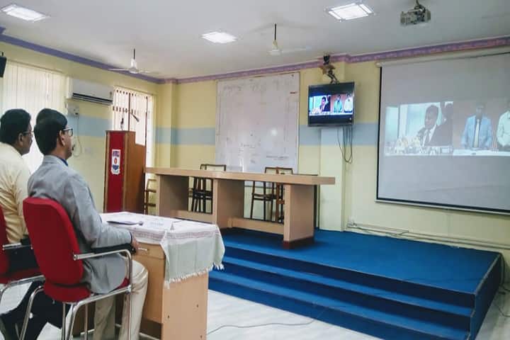 Manonmaniam Sundaranar University College campus in Sankarankovil, Tamil Nadu, India — photo 5