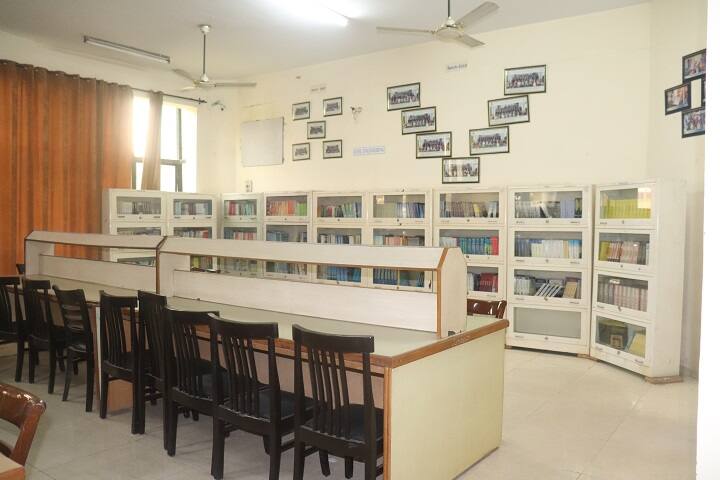 Swami Vivekanand Polytechnic College campus in Patiala, Punjab, India — photo 3
