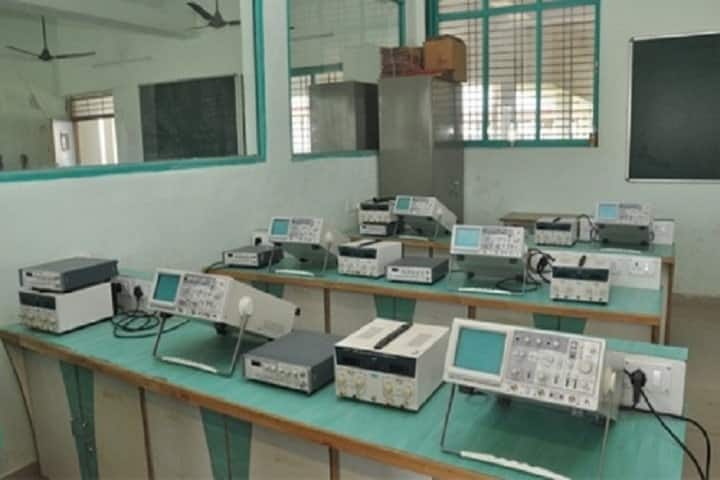 GV Acharya Polytechnic campus in Karjat, Maharashtra, India — photo 3