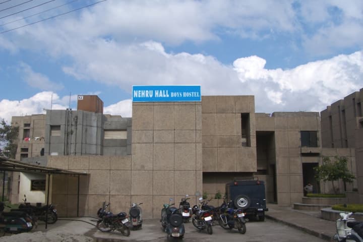 Jammu University campus in Jammu, Jammu and Kashmir, India — photo 4