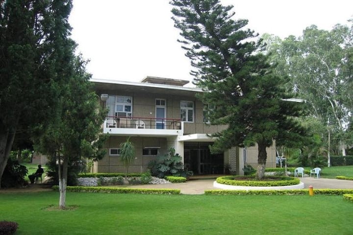 Jammu University campus in Jammu, Jammu and Kashmir, India — photo 6