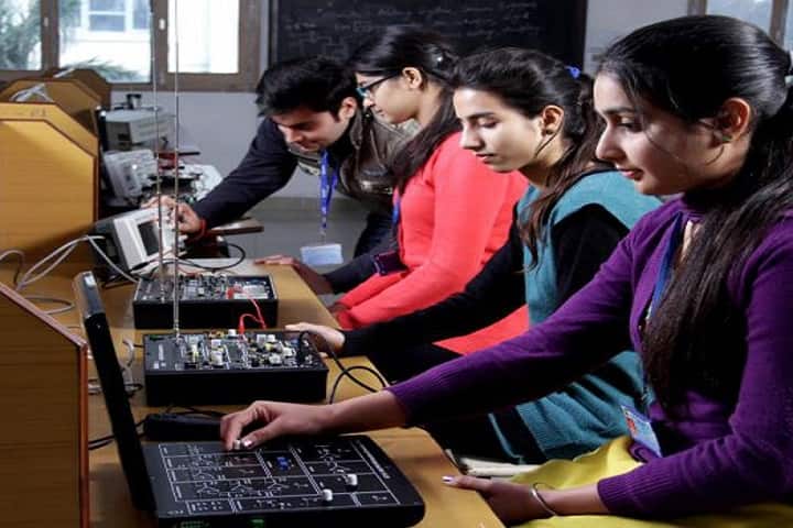 Shri Guru Hargobind Sahib Government Polytechnic College campus in Fatehgarh Sahib, Punjab, India — photo 4