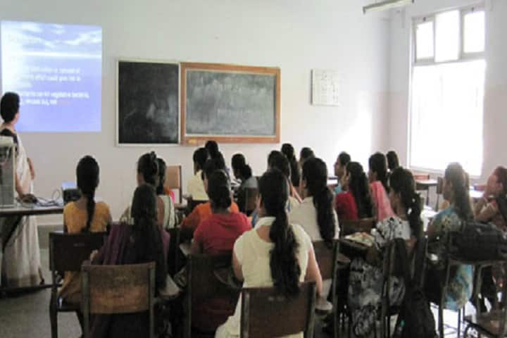 Premlila Vithaldas Polytechnic campus in Mumbai, Maharashtra, India — photo 5