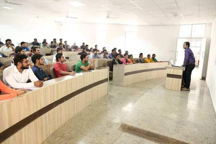 Pacific School of Engineering campus in Surat, Gujarat, India — photo 3