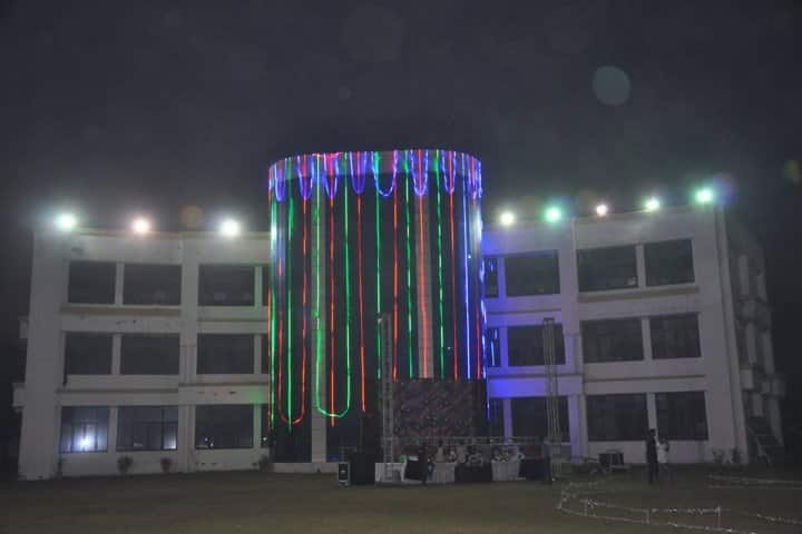 Invertis University campus in Bareilly, Uttar Pradesh, India — photo 4