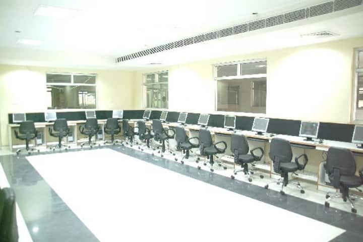 DAV College campus in Jalandhar, Punjab, India — photo 4
