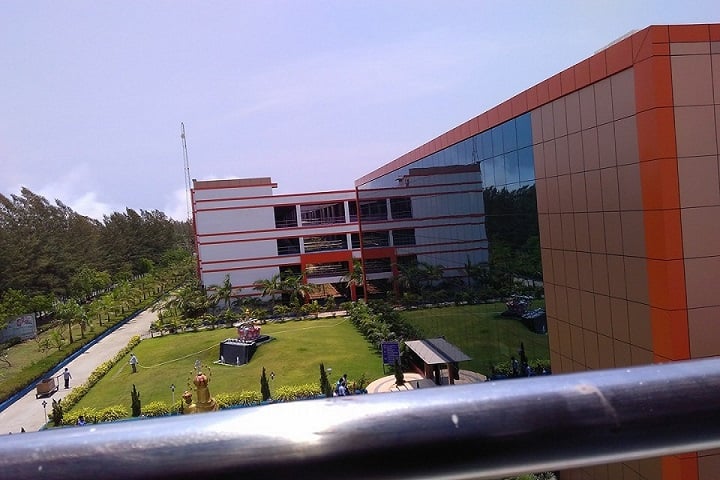 St Joseph's Institute of Technology campus in Chennai, Tamil Nadu, India — photo 1