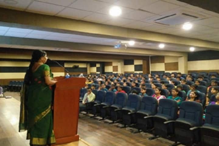 St Joseph's Institute of Technology campus in Chennai, Tamil Nadu, India — photo 2